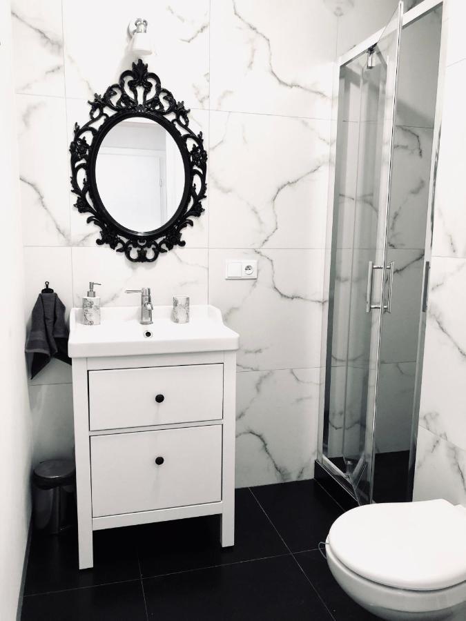 Sunny Apartment W Centrum Starego Miasta Γκντανσκ Εξωτερικό φωτογραφία